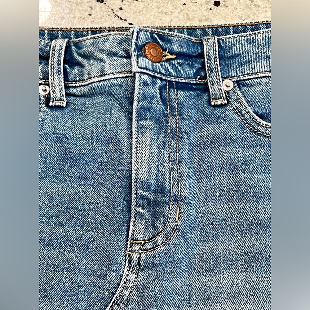 SNEAK PEEK Classic Medium Vintage Denim Mini Skirt - Picture 3 of 11